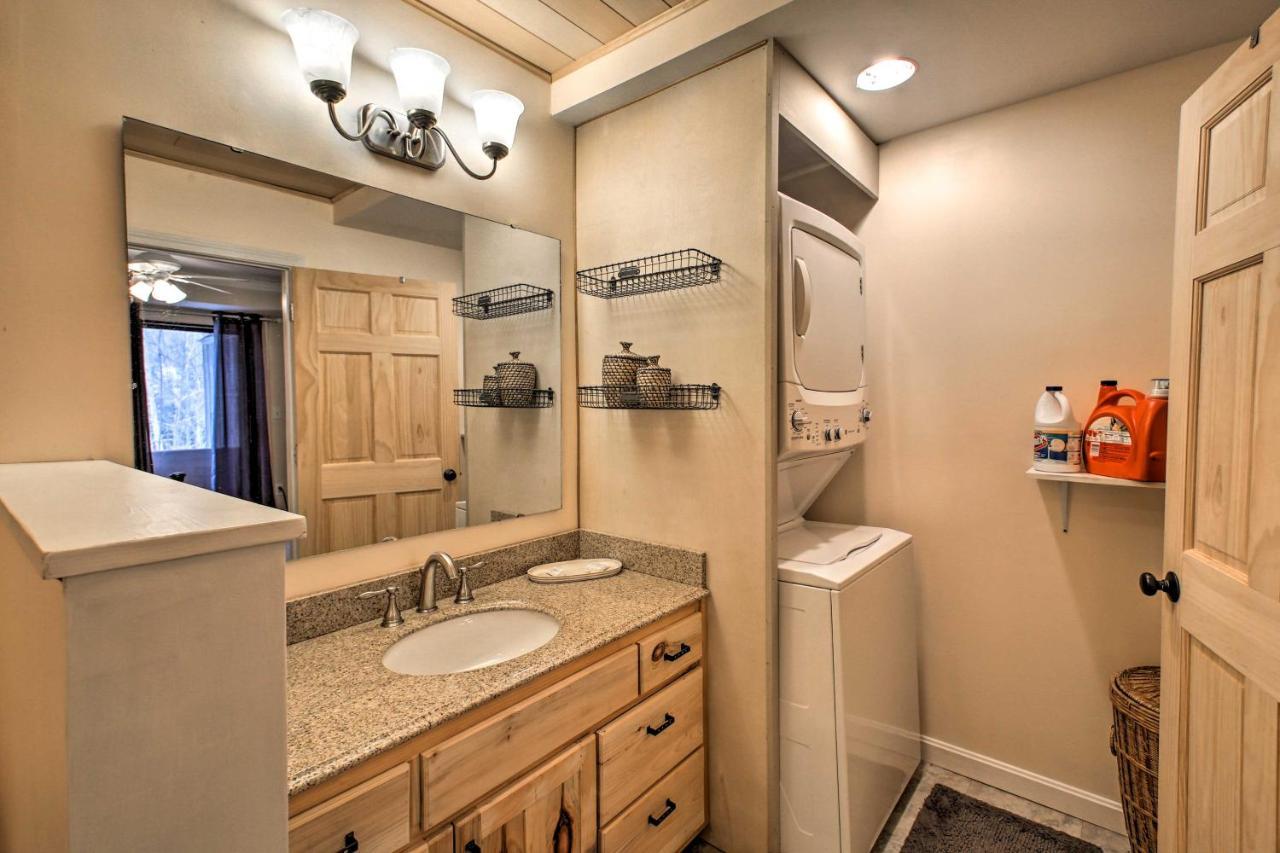 Updated Loon Townhome With Mtn Views And Ski Shuttle! Линкълн Екстериор снимка